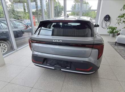 Kia - Avella
