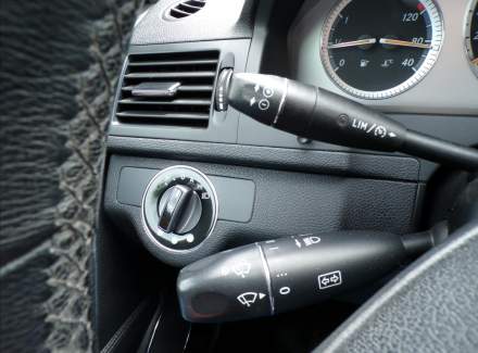Mercedes-Benz - C-class