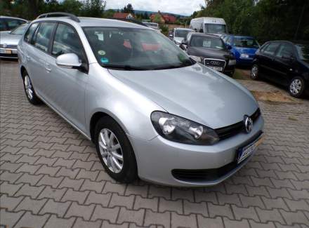 Volkswagen - Golf