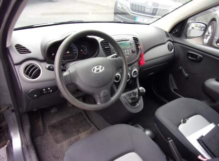 Hyundai - i10