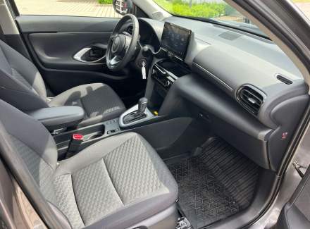 Toyota - Yaris Cross