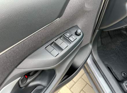 Toyota - Yaris Cross