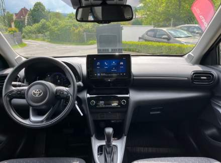 Toyota - Yaris Cross