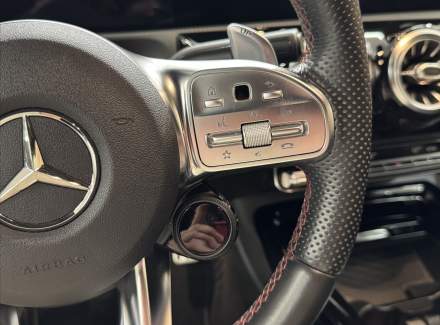 Mercedes-Benz - CLA