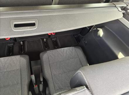 Volkswagen - Touran
