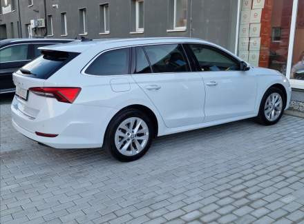 Škoda - Octavia