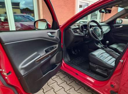 Alfa Romeo - Giulietta