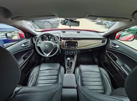 Alfa Romeo - Giulietta