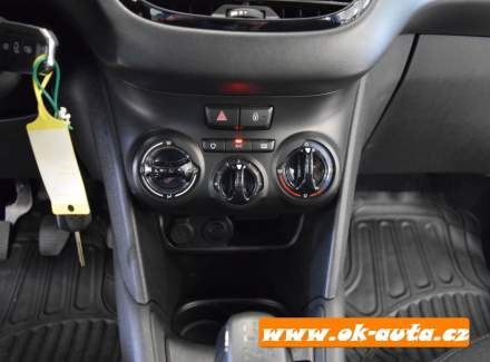 Peugeot - 208