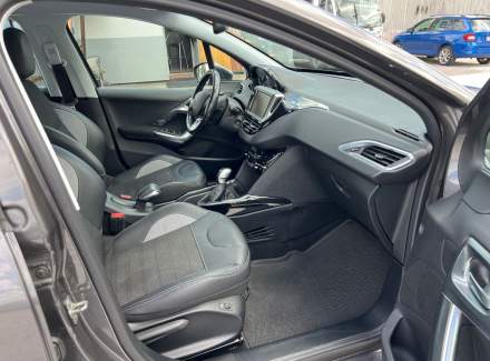 Peugeot - 2008