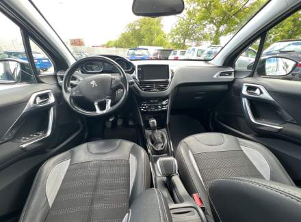 Peugeot - 2008