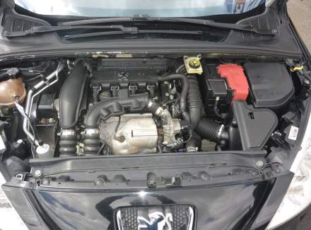 Peugeot - 308