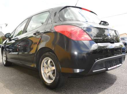 Peugeot - 308