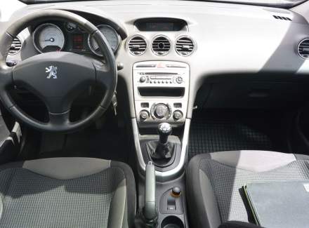 Peugeot - 308
