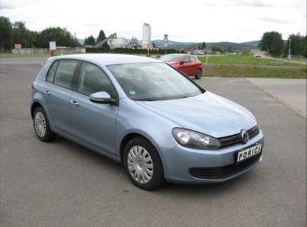 Volkswagen - Golf