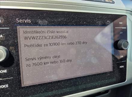 Volkswagen - Passat