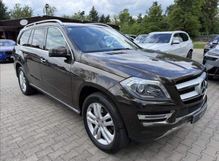 Mercedes-Benz - GL