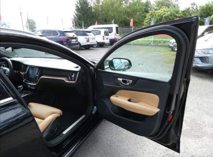 Volvo - V60