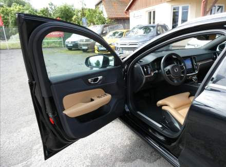Volvo - V60