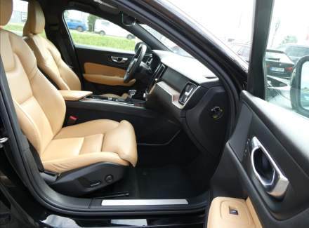 Volvo - V60
