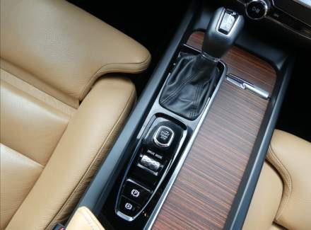 Volvo - V60