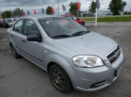 Chevrolet - Aveo