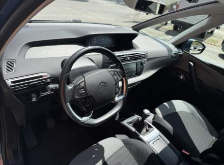 Citroën - C4