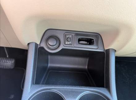 Mitsubishi - Outlander