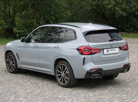 BMW - X3