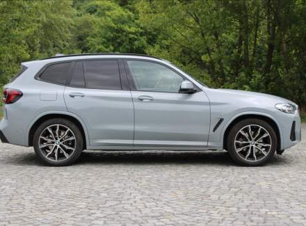 BMW - X3