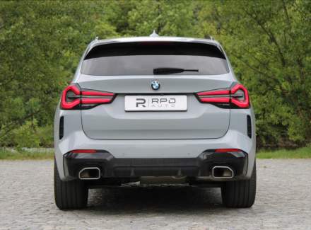 BMW - X3