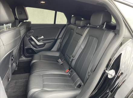 Mercedes-Benz - CLA
