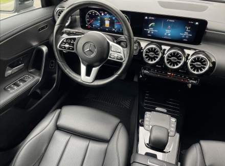 Mercedes-Benz - CLA