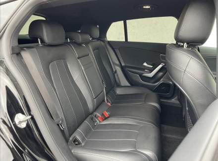 Mercedes-Benz - CLA