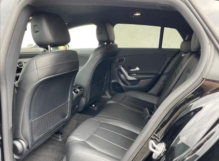 Mercedes-Benz - CLA