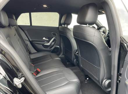 Mercedes-Benz - CLA