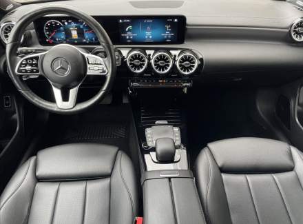 Mercedes-Benz - CLA