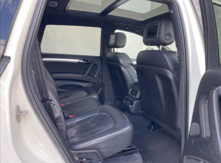 Audi - Q7