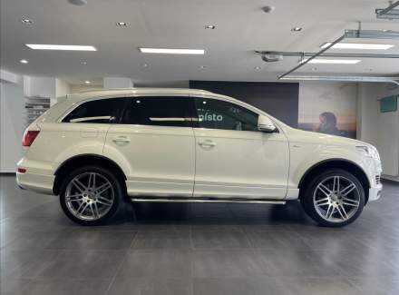 Audi - Q7