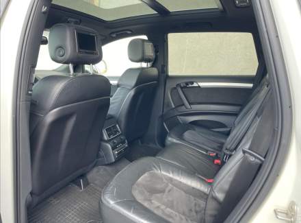 Audi - Q7