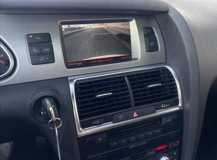 Audi - Q7