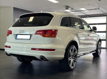 Audi - Q7
