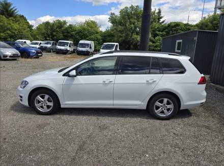 Volkswagen - Golf