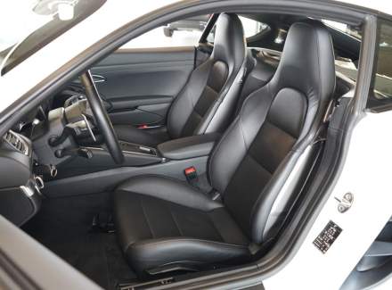 Porsche - Cayman