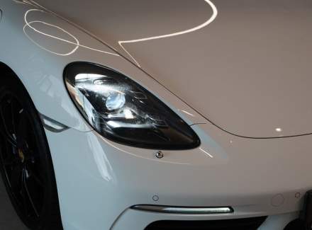 Porsche - Cayman
