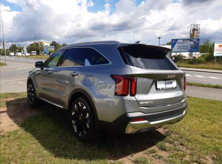 Kia - Sorento