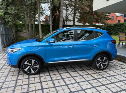 MG - ZS