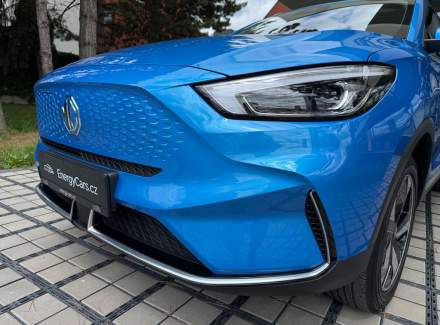 MG - ZS