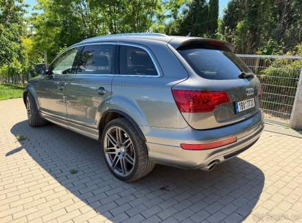 Audi - Q7
