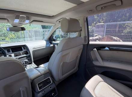 Audi - Q7